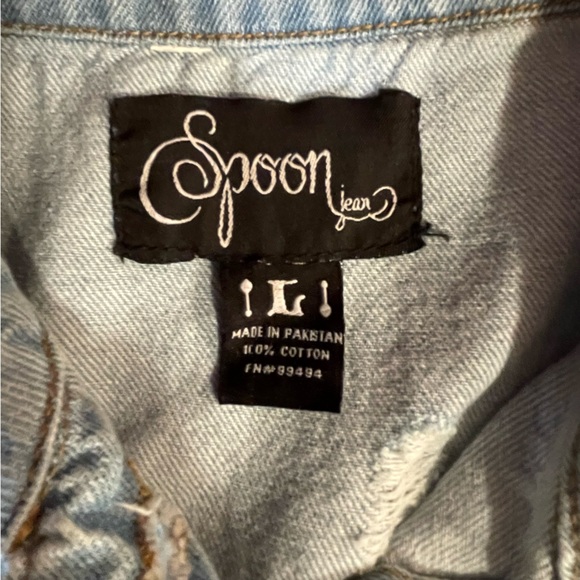 Distressed Denim Vest with Fringe - Picture 7 of 7